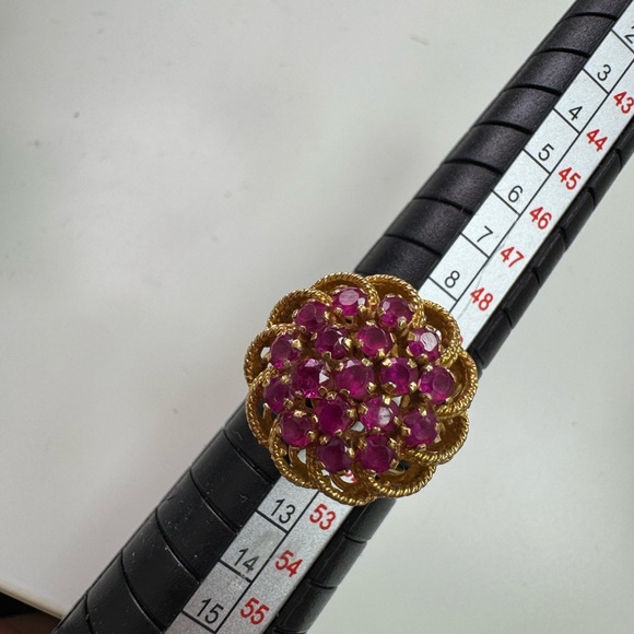 14K yellow gold and pink sapphires cluster ring - Picture 10 of 14